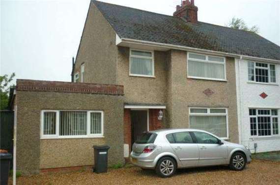 4 Bedroom Semi-Detac...