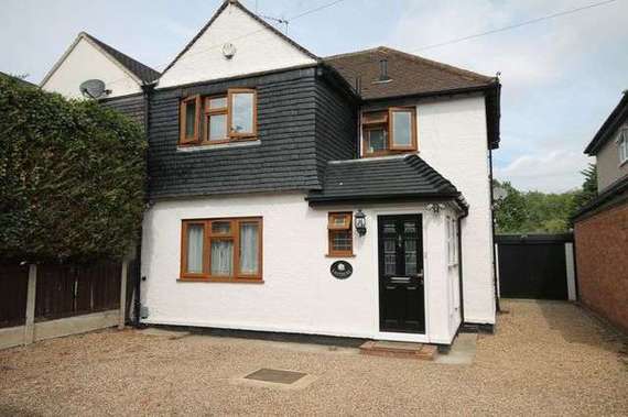 3 Bedroom Semi-Detac...