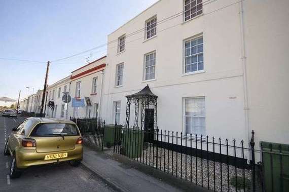 1&nbsp;Bedroom&nbsp;Flat