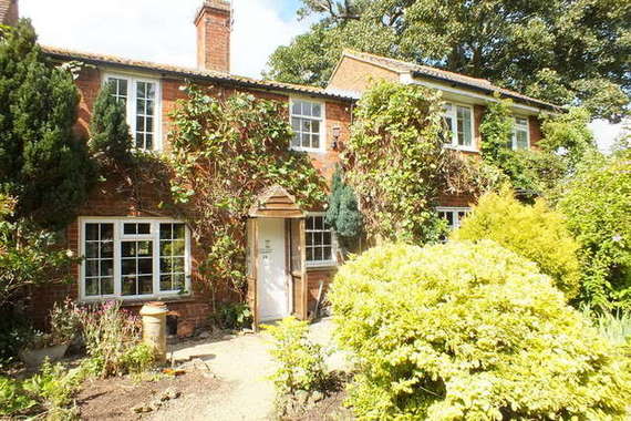 2 Bedroom Cottage