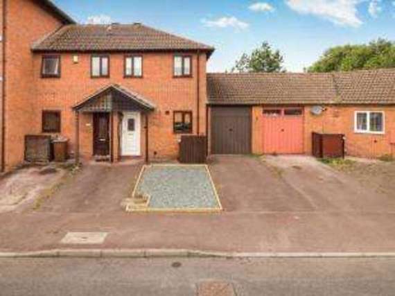 2 Bedroom End of Ter...