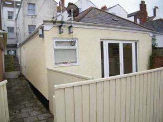 2 Bedroom Maisonette