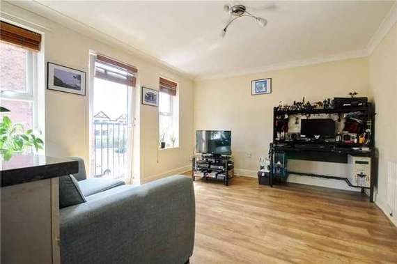 2 Bedroom Flat