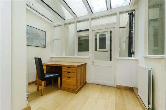 2 Bedroom Flat