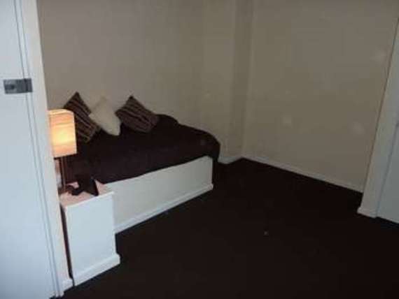 5 Bedroom Terraced