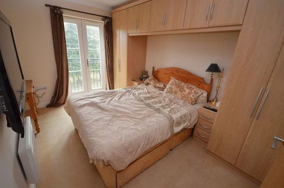 2 Bedroom Flat