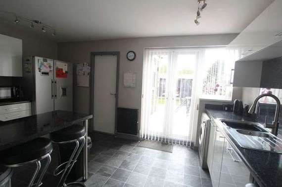 3 Bedroom Terraced