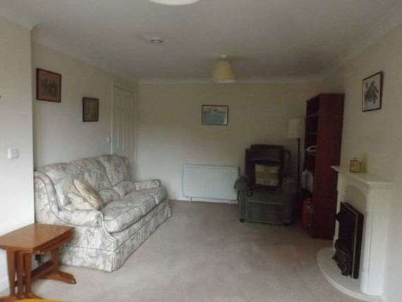 1 Bedroom Flat