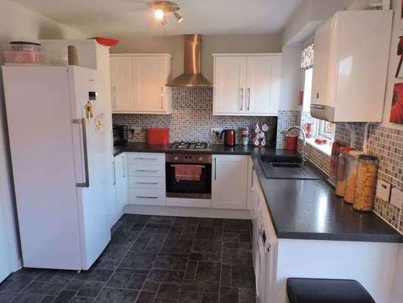 3 Bedroom Semi-Detac...