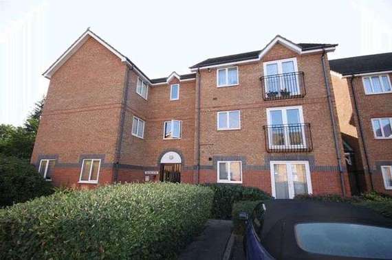 1 Bedroom Flat