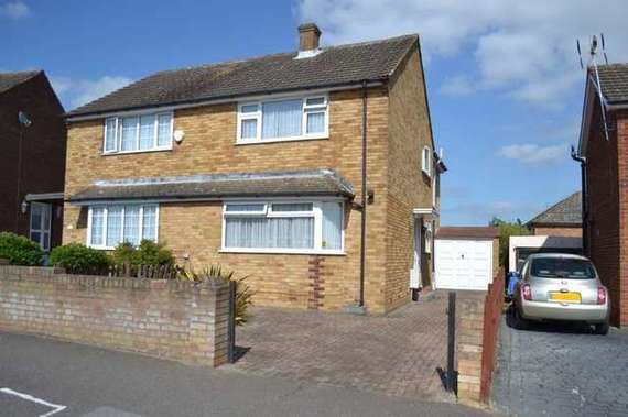 3 Bedroom Semi-Detac...