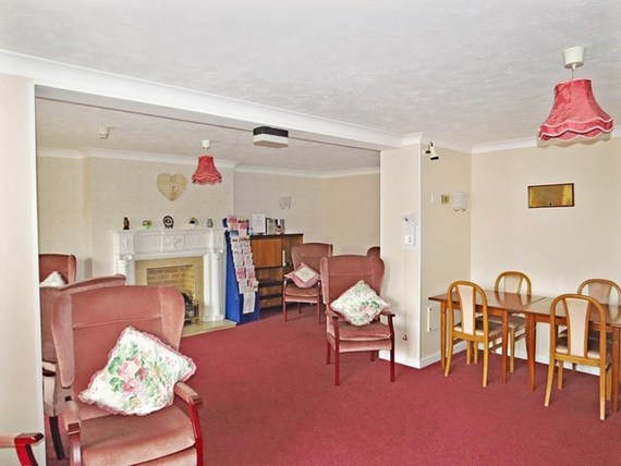 2 Bedroom Retirement...