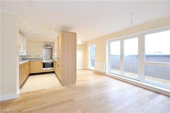 2 Bedroom Flat