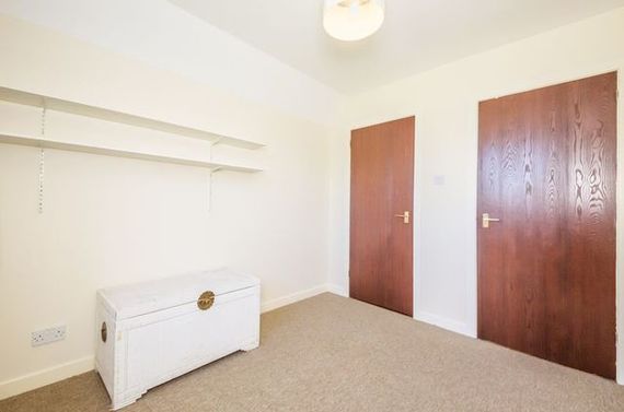 2 Bedroom Flat