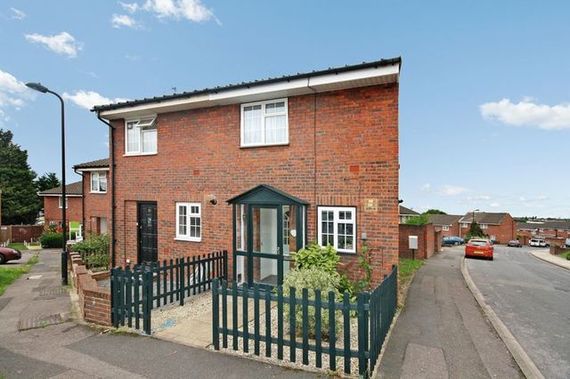 2 Bedroom Terraced