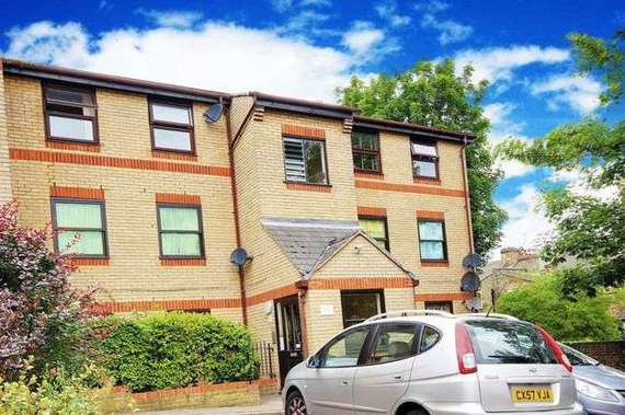 2 Bedroom Flat
