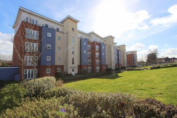 2 Bedroom Flat