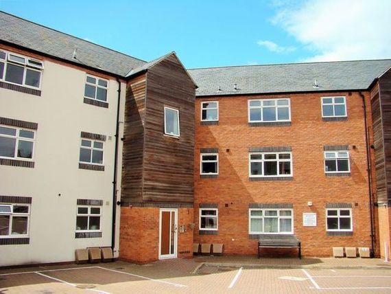 2 Bedroom Flat