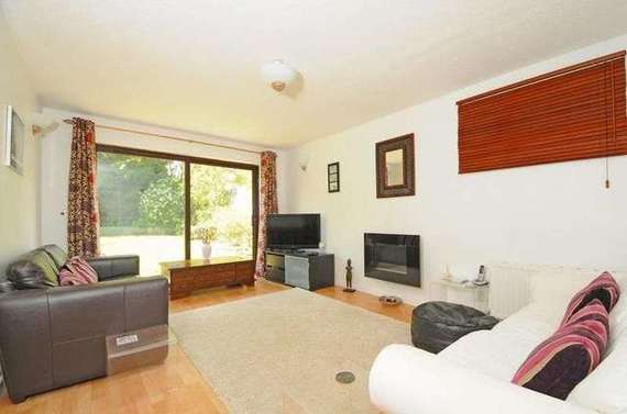 5 Bedroom Detached