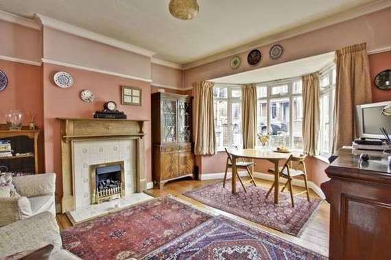 3 Bedroom Semi-Detac...
