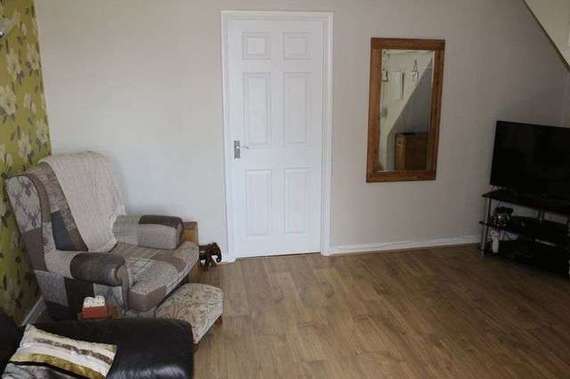 3 Bedroom Semi-Detac...