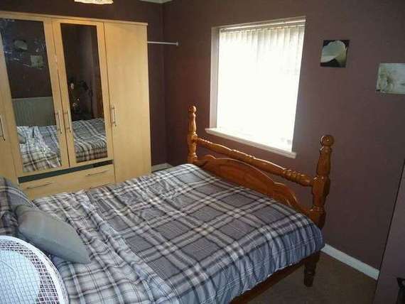 3 Bedroom Semi-Detac...