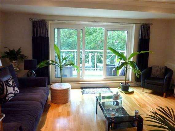 2 Bedroom Town House