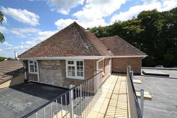 2 Bedroom Flat