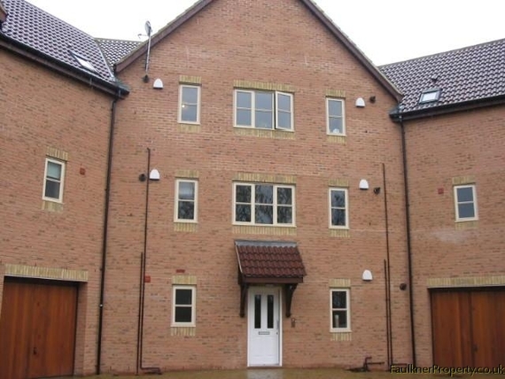 2 Bedroom Apartment