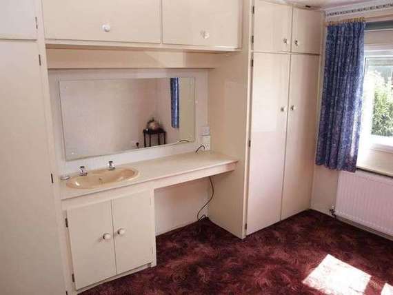 2 Bedroom Retirement...