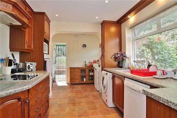 4 Bedroom Semi-Detac...