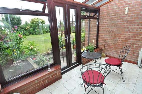 4 Bedroom Semi-Detac...