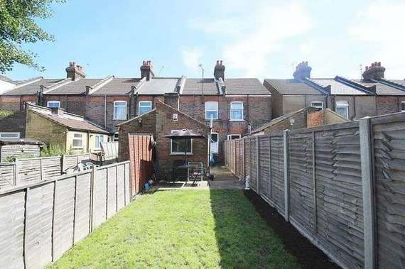 2 Bedroom Terraced