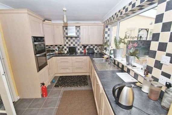 3&nbsp;Bedroom&nbsp;Terraced
