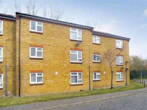 1 Bedroom Flat