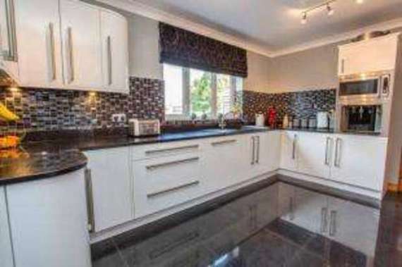 4 Bedroom Semi-Detac...