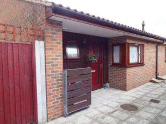 1 Bedroom Bungalow