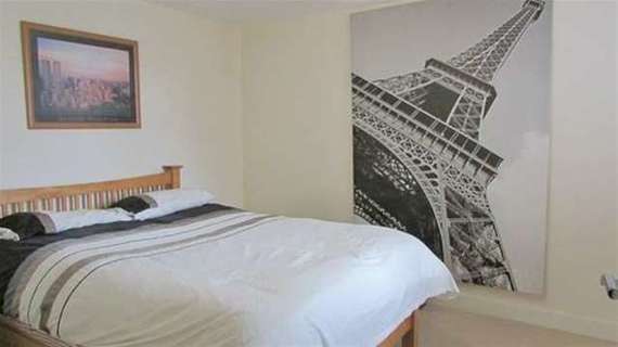 2 Bedroom Flat