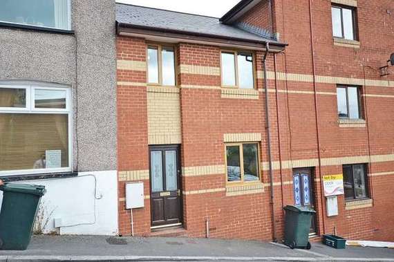 3 Bedroom Terraced