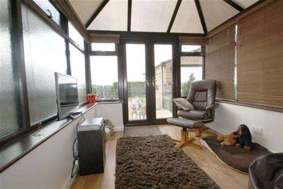 3 Bedroom Semi-Detac...