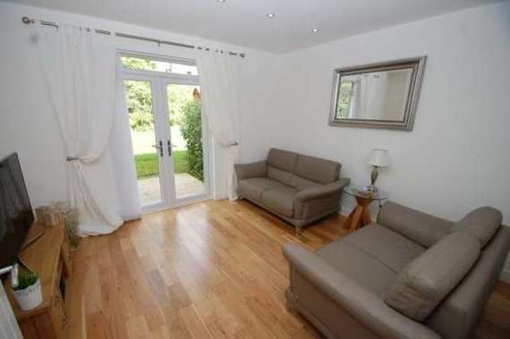 2 Bedroom Flat