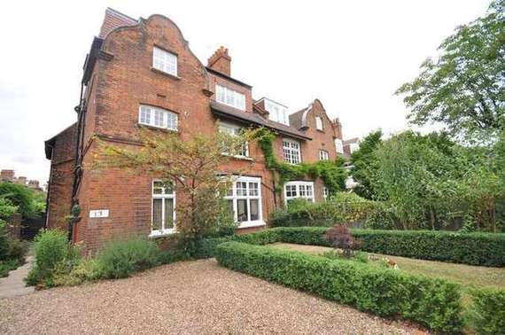2 Bedroom Flat