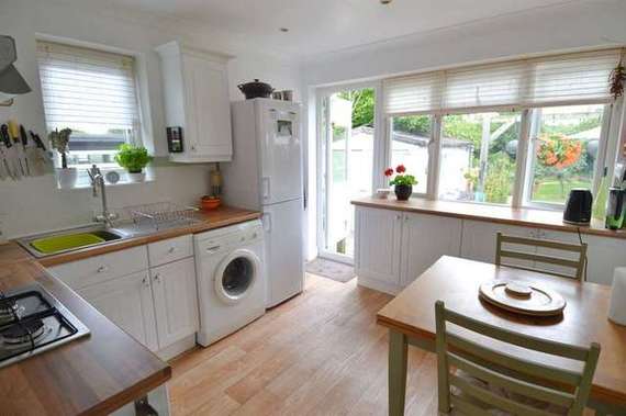 2&nbsp;Bedroom&nbsp;Detached