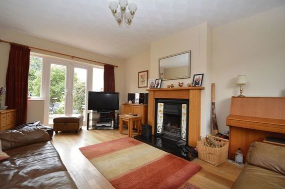 4&nbsp;Bedroom&nbsp;Semi-Detac...