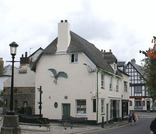 3 Bedroom Terraced