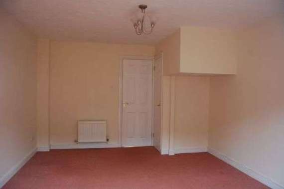 2 Bedroom Terraced