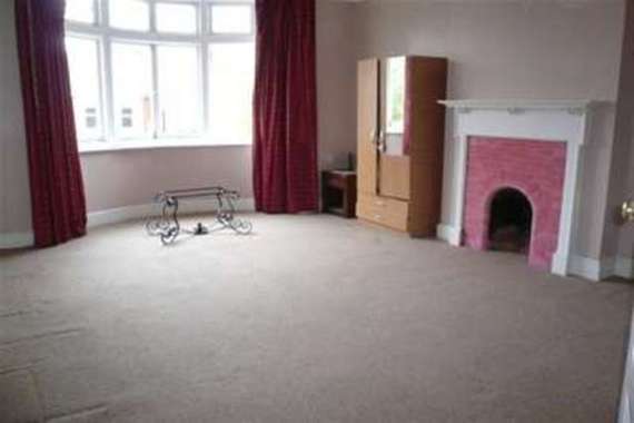 3 Bedroom Maisonette