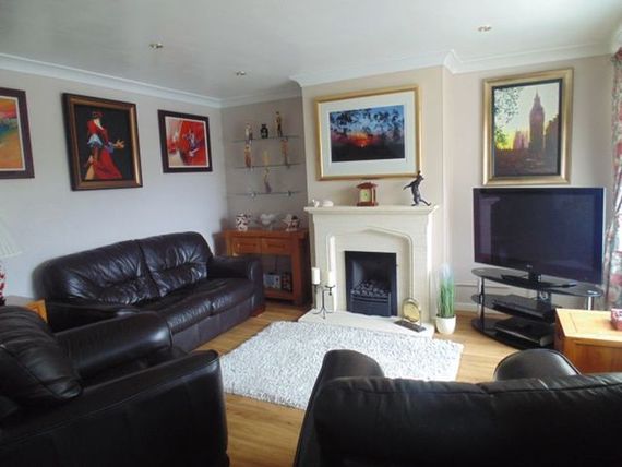 3&nbsp;Bedroom&nbsp;Semi-Detac...