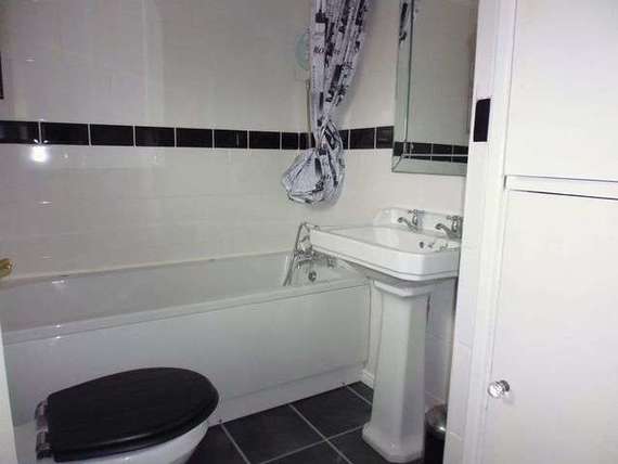 2 Bedroom Semi-Detac...