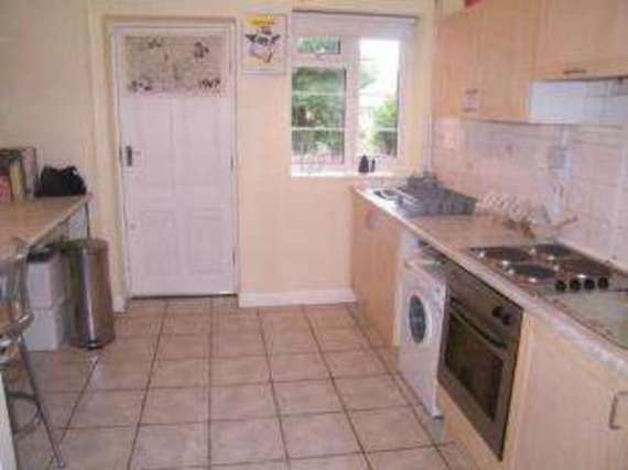 2 Bedroom Flat